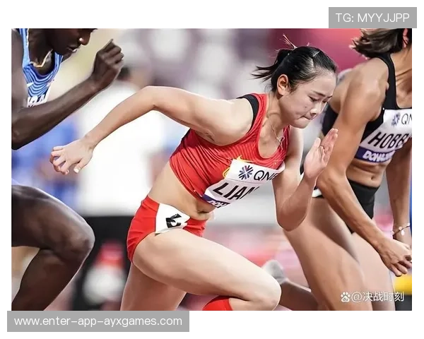 田径女子百米纪录再被打破,全场起立鼓掌 田径女子百米纪录再被打破,全场起立鼓掌