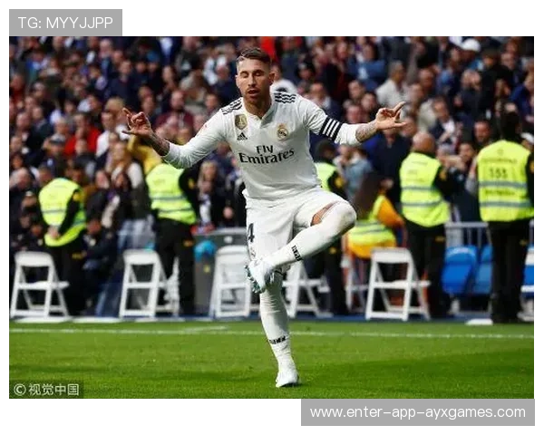 维尼修斯反越位单刀挑射皇马领先在望