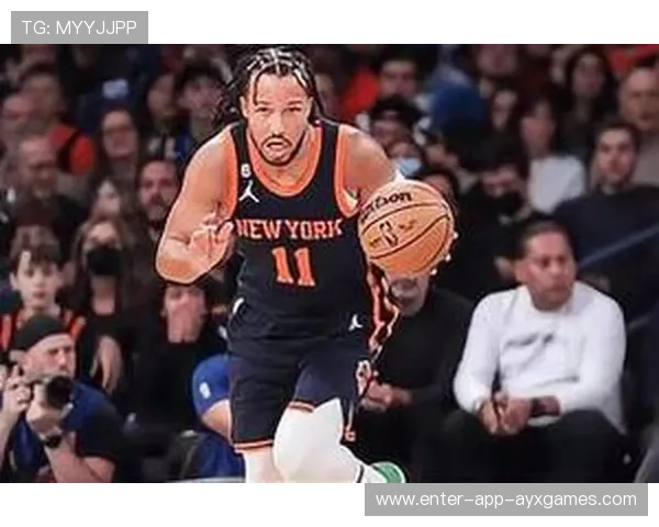 兰德尔三分命中，尼克斯将比赛带入高强度对抗