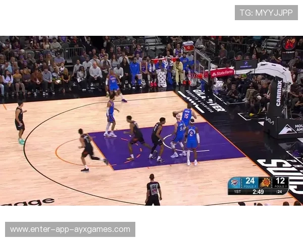 NBA布克三分线急停出手稳稳杀死比赛,关键时刻成就超级球星 NBA布克三分线急停出手稳稳杀死比赛,关键时刻成就超级球星